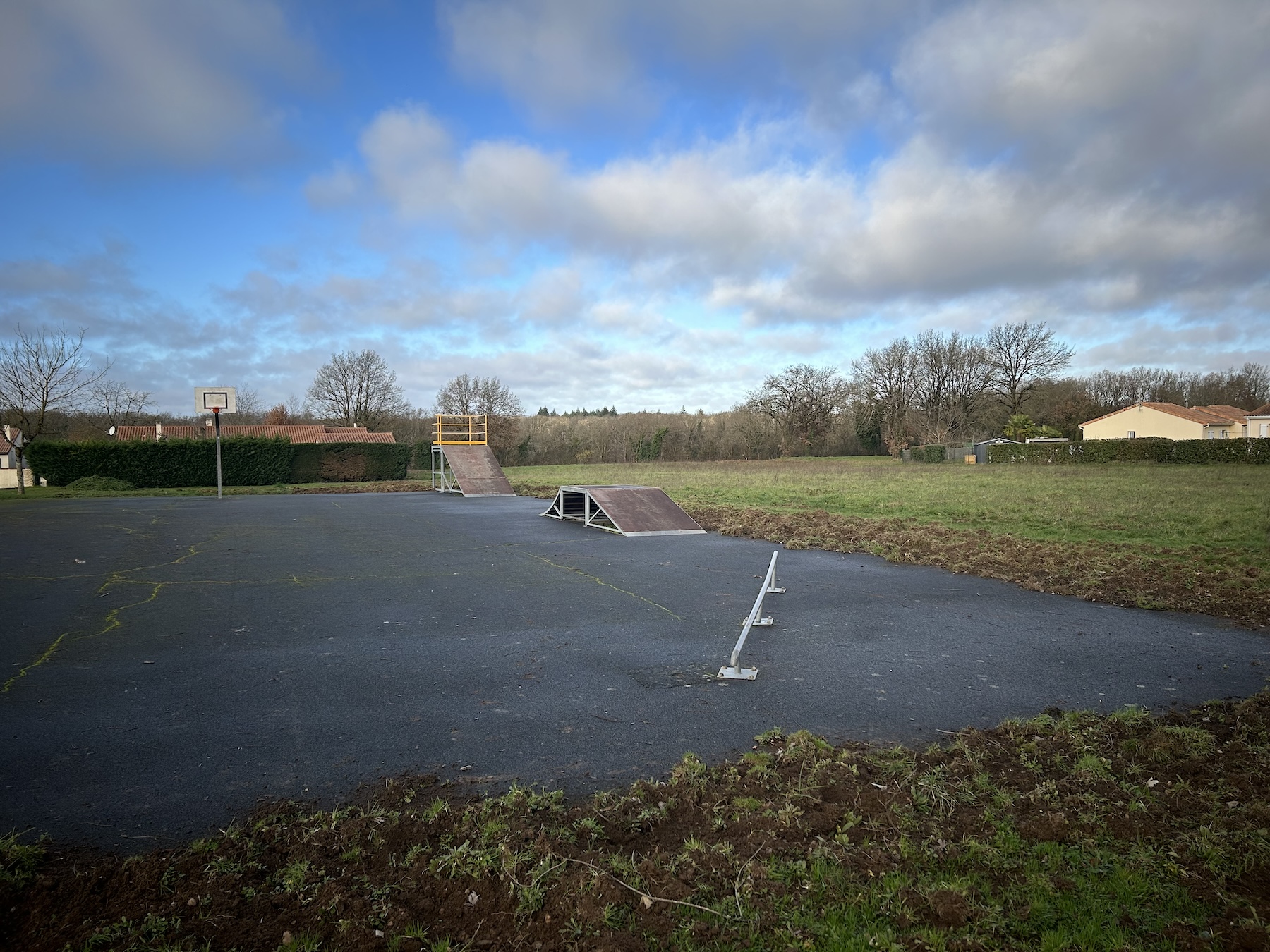 Vouneuil-sous-Biard skatepark